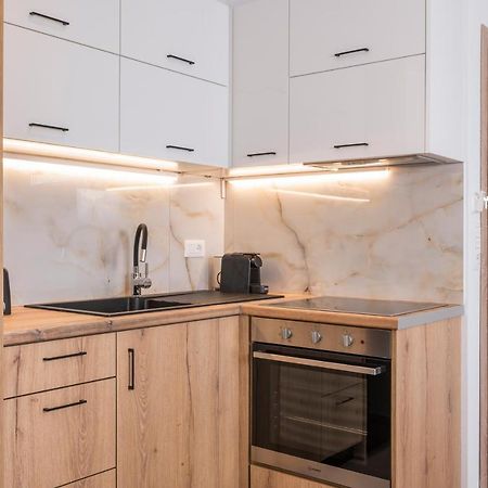 Indigo Blue Seaside Deluxe Apartments Kíssamos Dış mekan fotoğraf