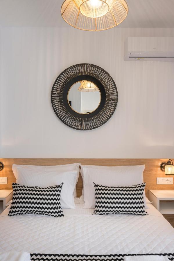 Indigo Blue Seaside Deluxe Apartments Kíssamos Dış mekan fotoğraf