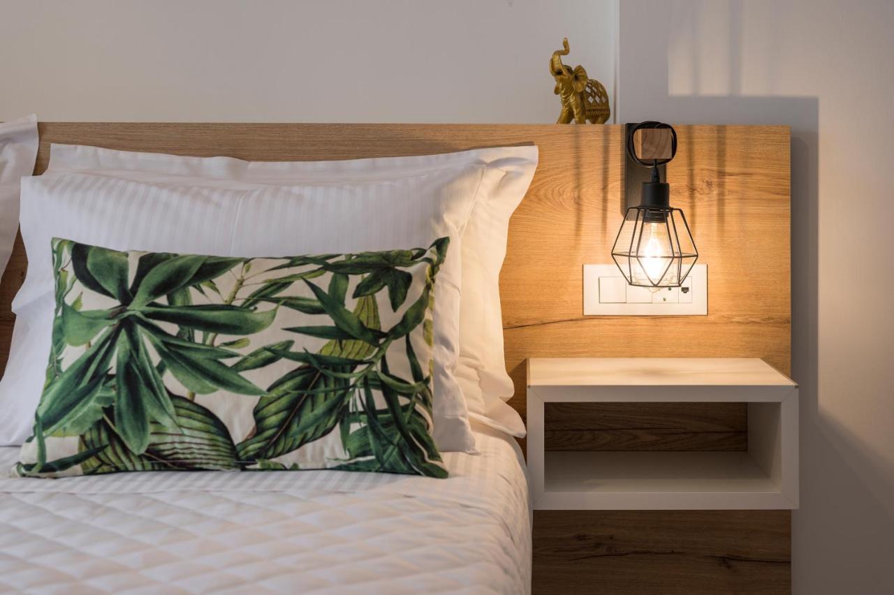 Indigo Blue Seaside Deluxe Apartments Kíssamos Dış mekan fotoğraf