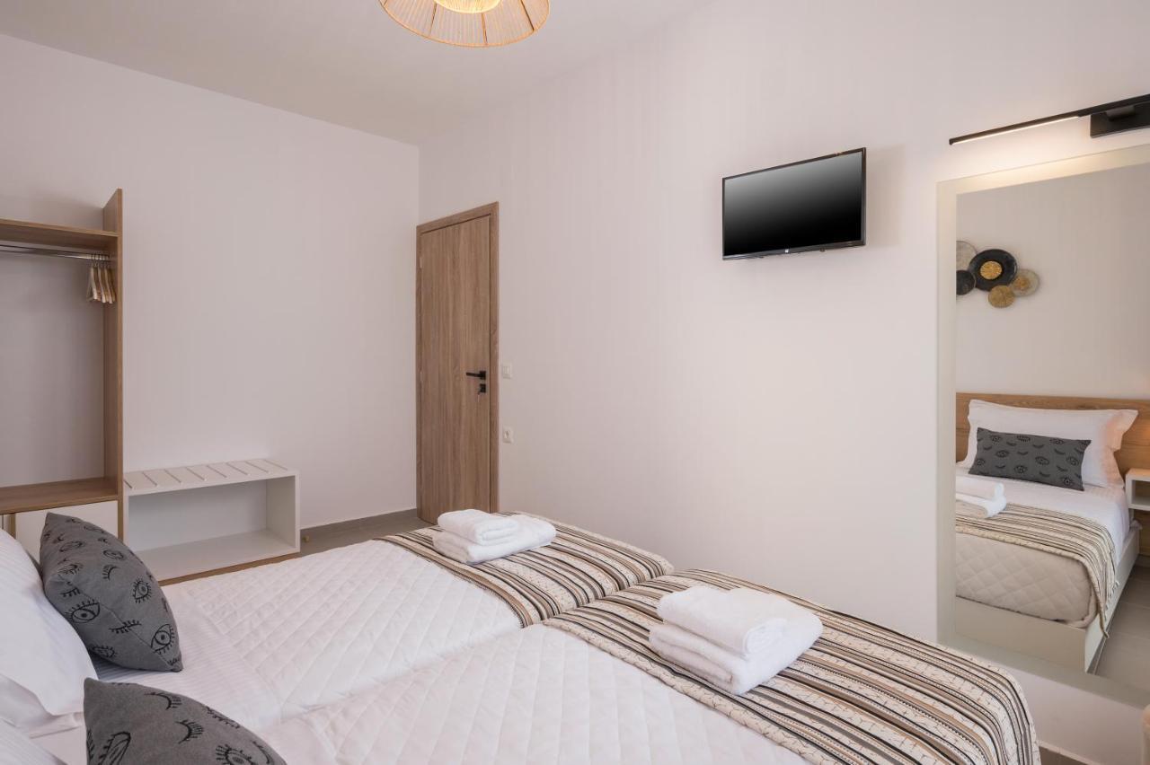 Indigo Blue Seaside Deluxe Apartments Kíssamos Dış mekan fotoğraf