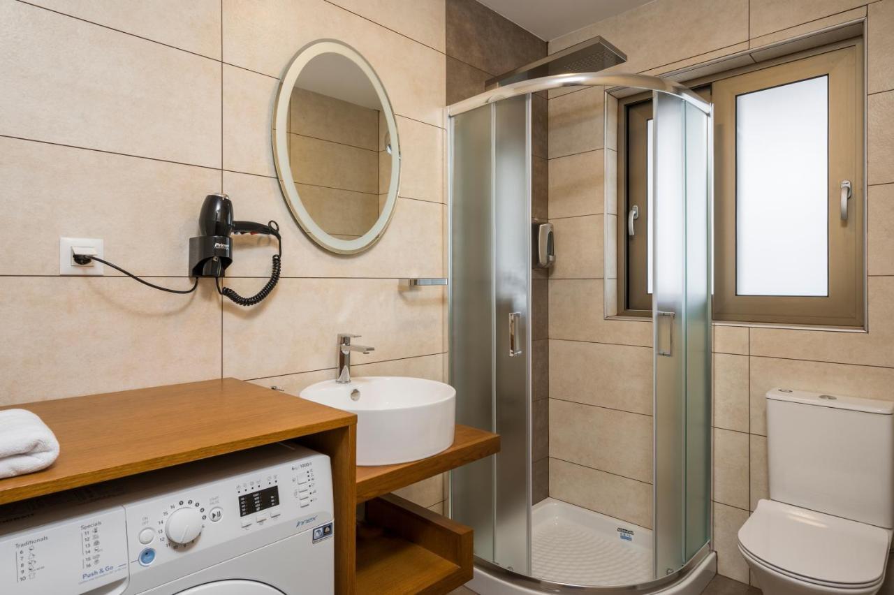 Indigo Blue Seaside Deluxe Apartments Kíssamos Dış mekan fotoğraf
