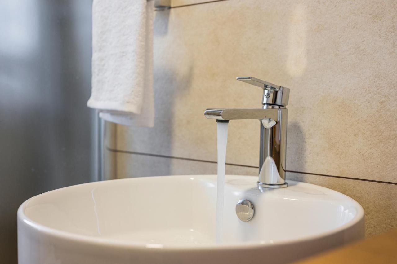 Indigo Blue Seaside Deluxe Apartments Kíssamos Dış mekan fotoğraf