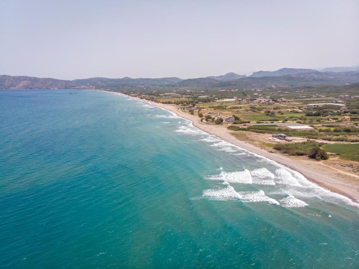 Indigo Blue Seaside Deluxe Apartments Kíssamos Dış mekan fotoğraf